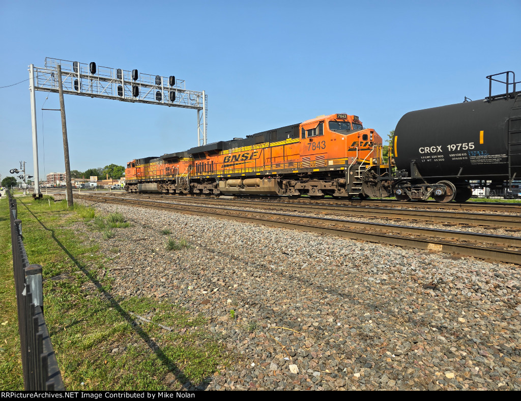 BNSF 7843